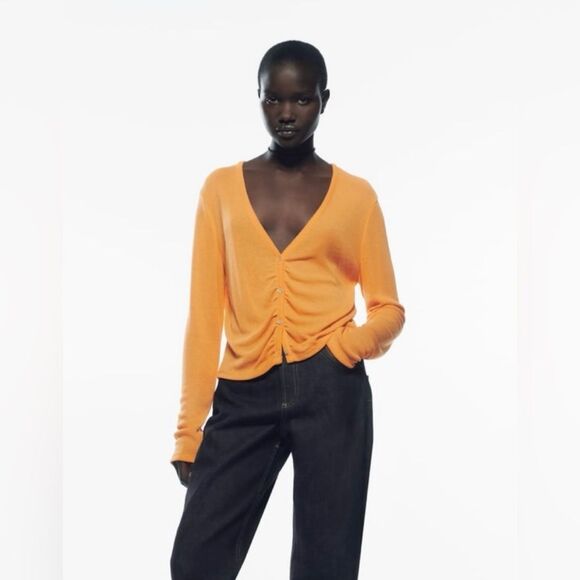Zara orange ribbed knit cardigan V-neck and button-down front Size S - Picture 3 of 7